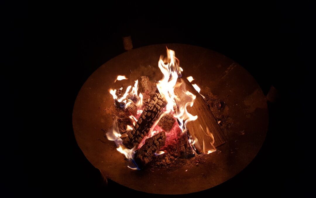2023-11-23 Anam Cara im Garten am Feuer